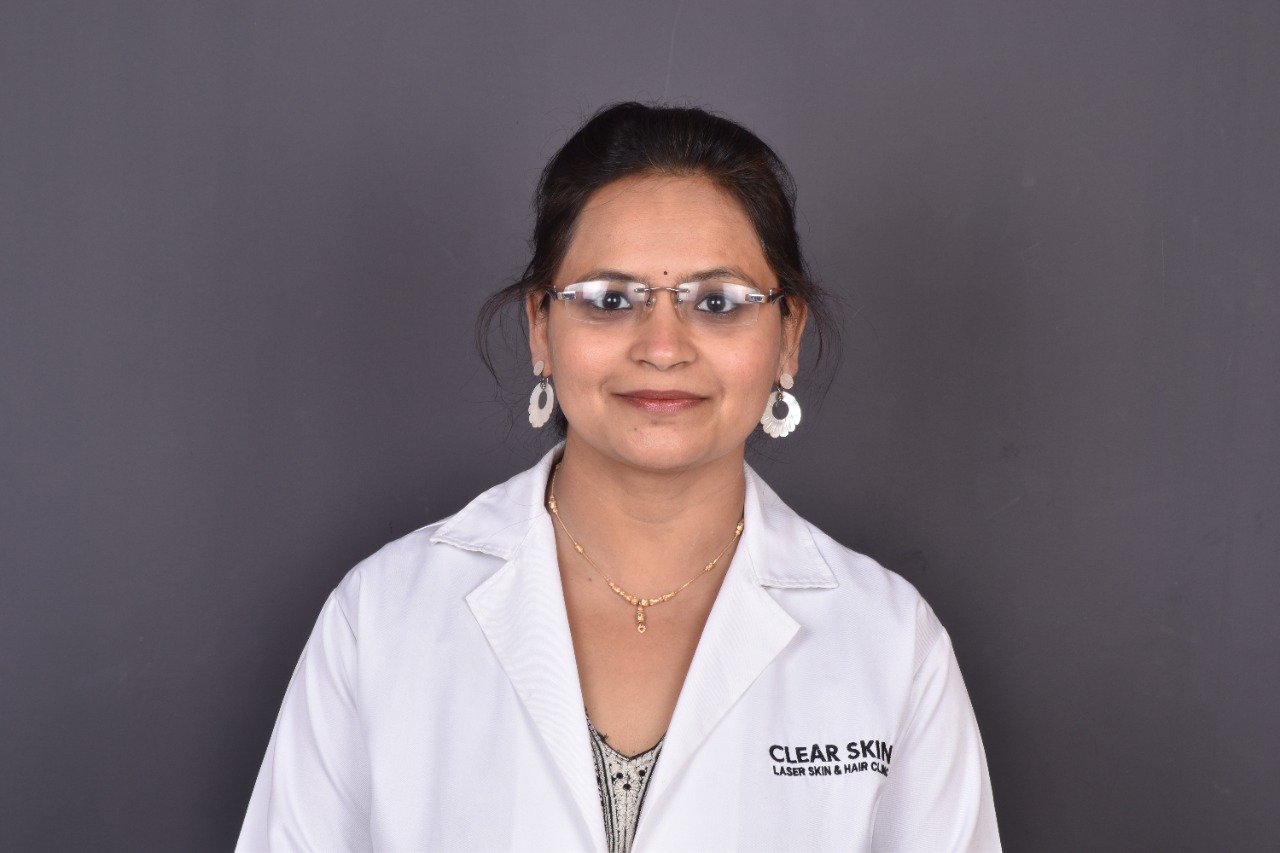 Pune-Station-Dermatologist-Dr-Manali-2